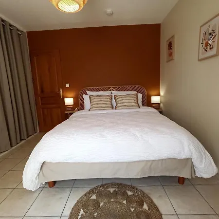 Adhemar Guest house