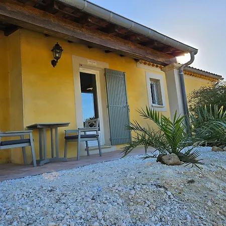 Guest house Adhemar